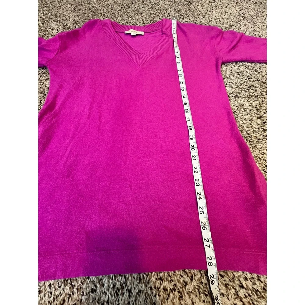 LOFT Magenta Pink V Neck Long Sleeve Sweater Top Women's Size Small‎